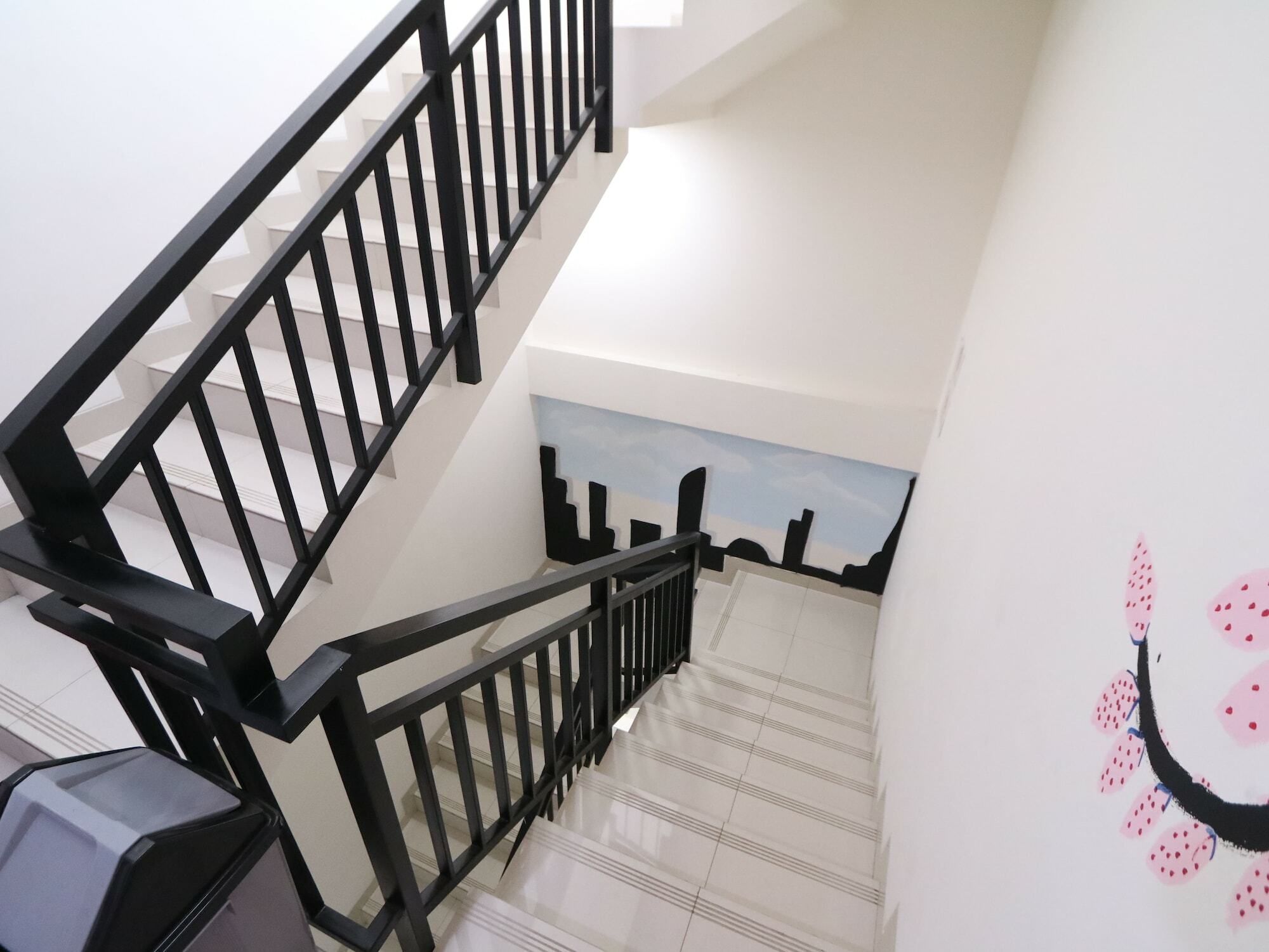 Kamar Keluarga Tanah Abang Hotel จาการ์ตา ภายนอก รูปภาพ