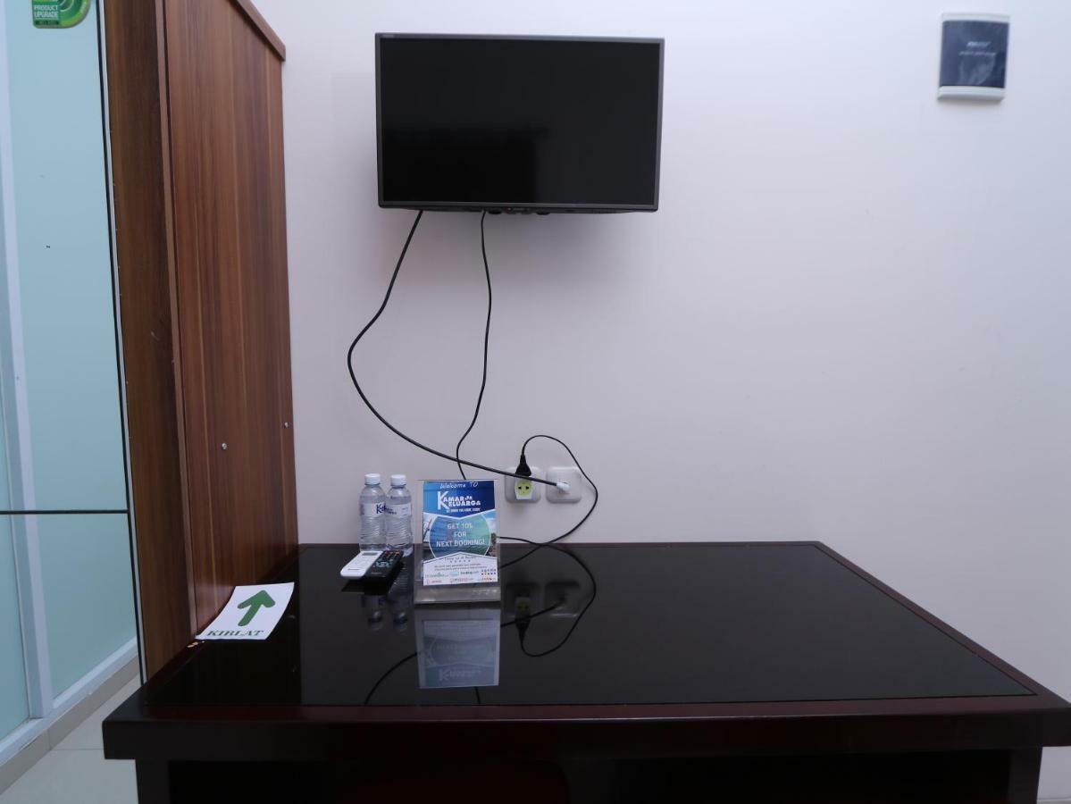 Kamar Keluarga Tanah Abang Hotel จาการ์ตา ภายนอก รูปภาพ